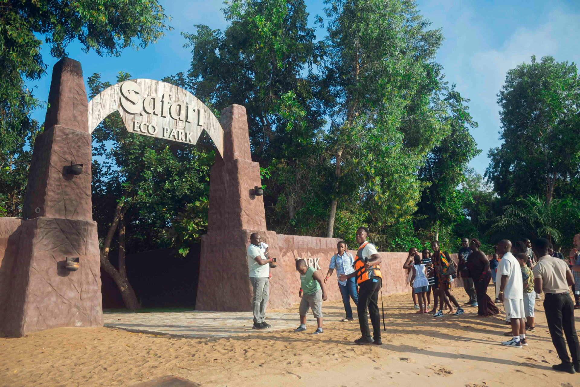 Guests arriving at Safari Eco Park